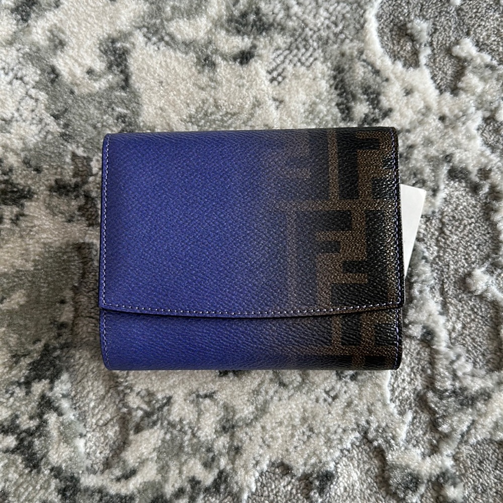 FENDI Medium Wallet Zucca